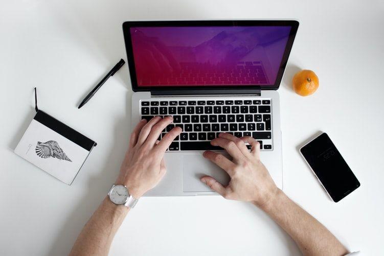 Ikut Writing Competition dari by.U Bisa Dapat Gadget? Ini 4 Caranya!