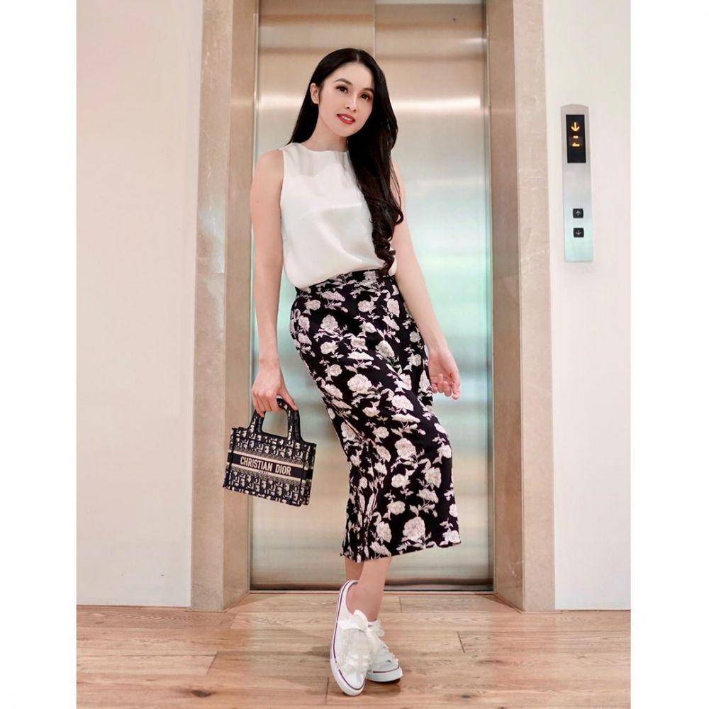 Instagram.com/sandradewi88