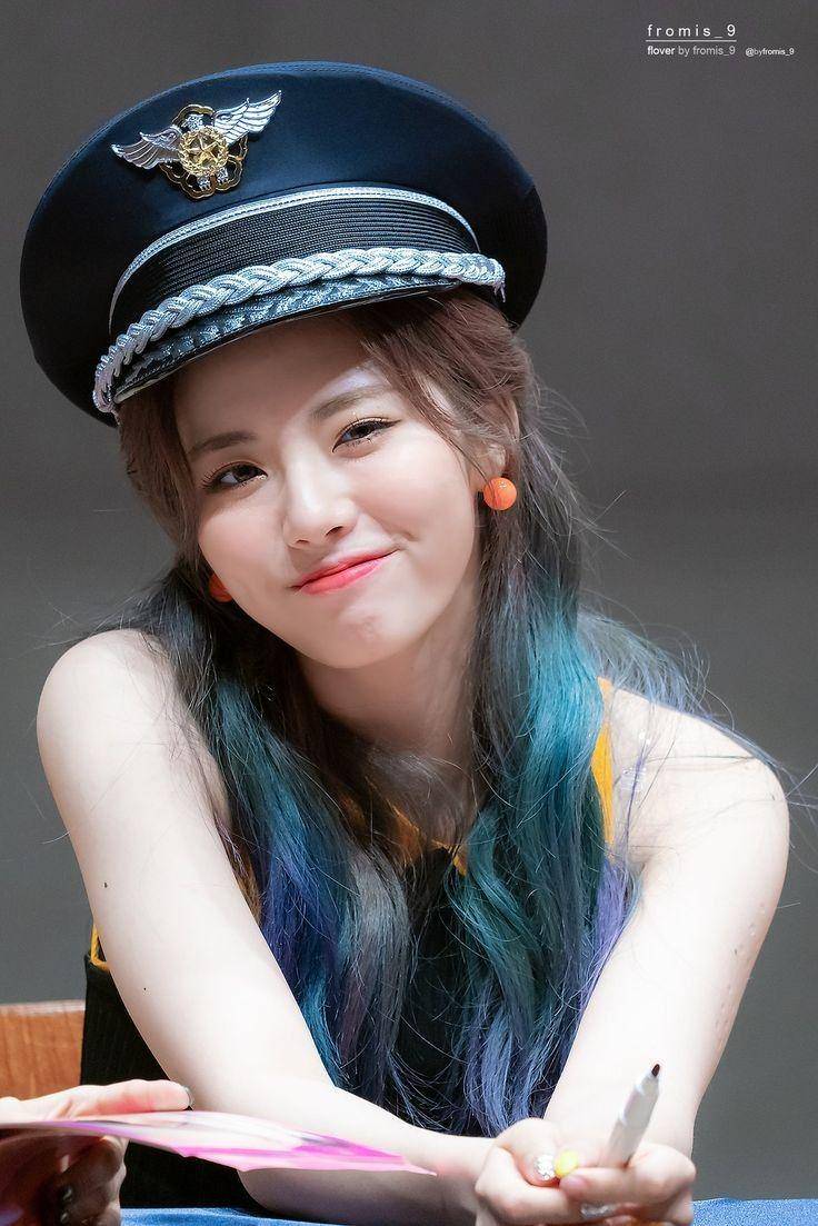 twitter.com/byfromis_9