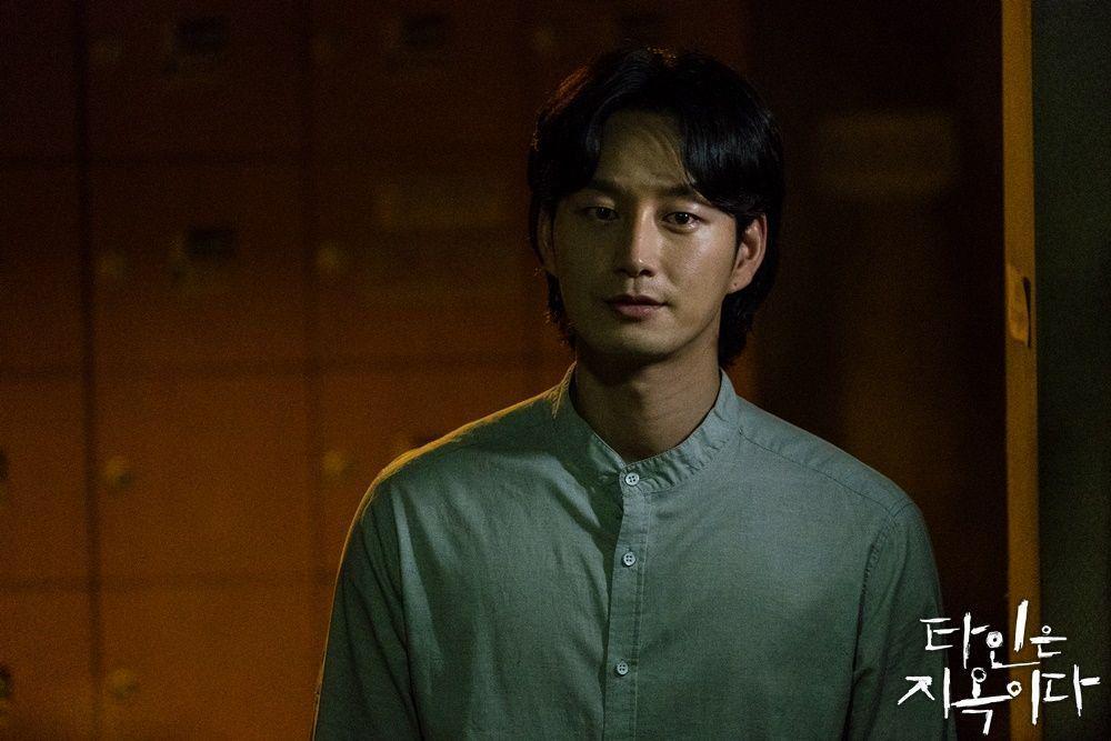 9 Potret Lee Hyun Wook, Akan Comeback di KDrama 'She Would Never Know'