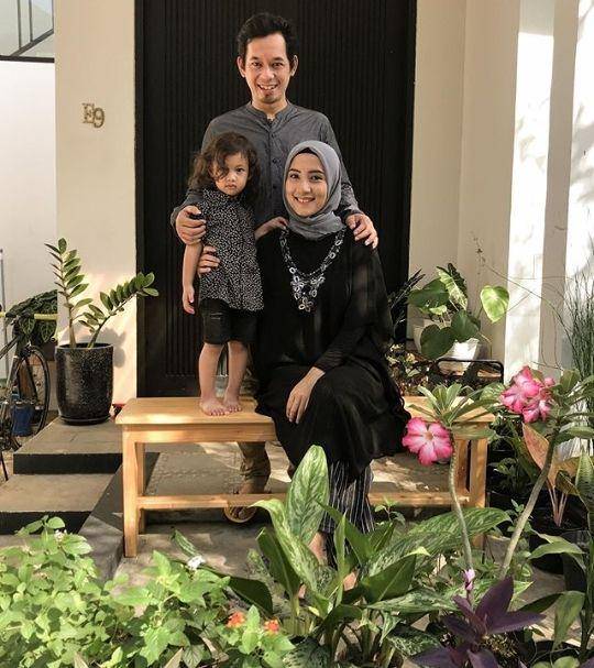 Instagram.com/agneshiaputri