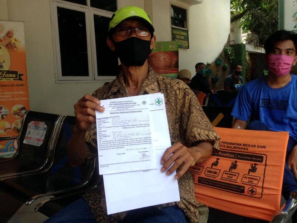 Peserta rapid test di puskesmas di Balikpapan (IDN Times/Hilmansyah)