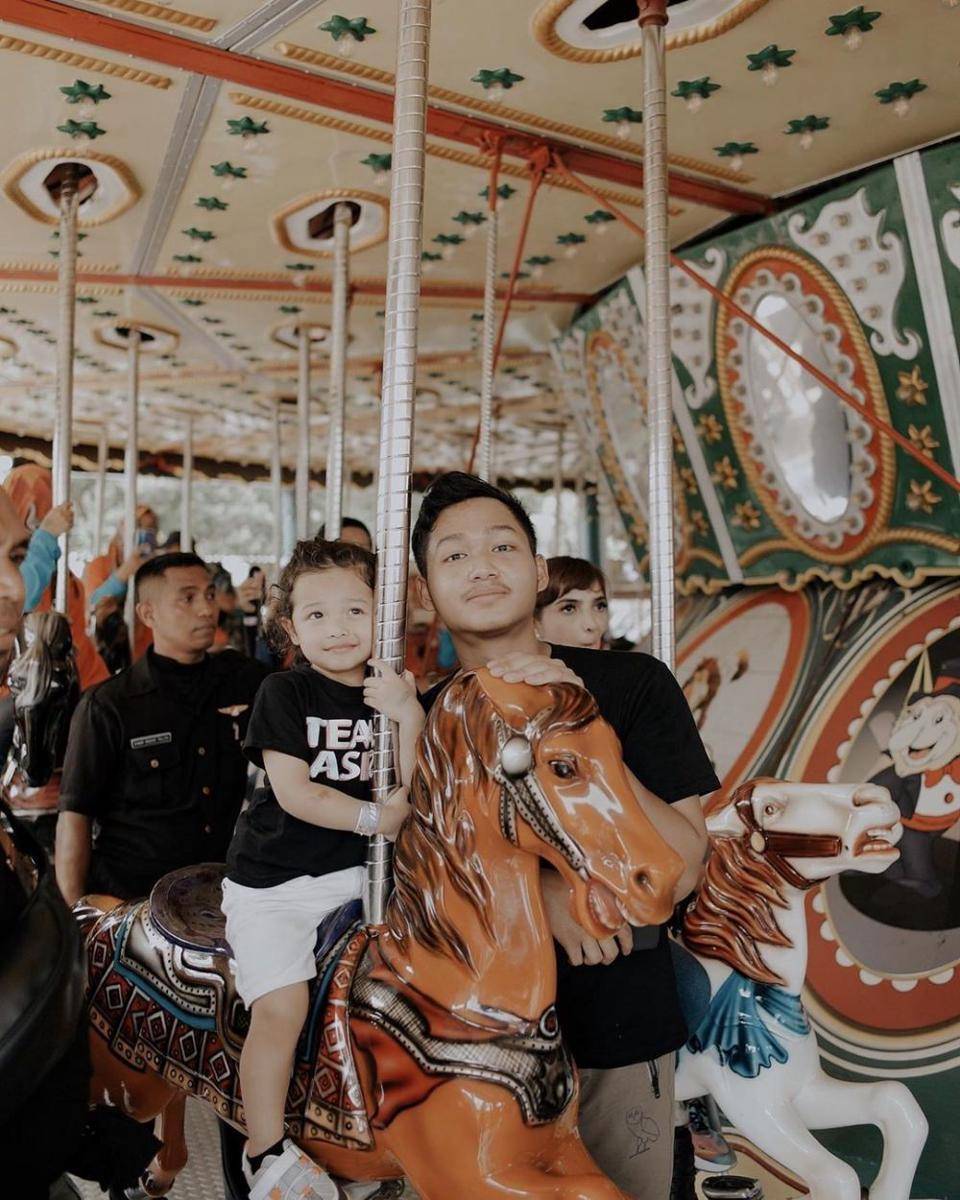 Instagram.com/azriel_hermansyah