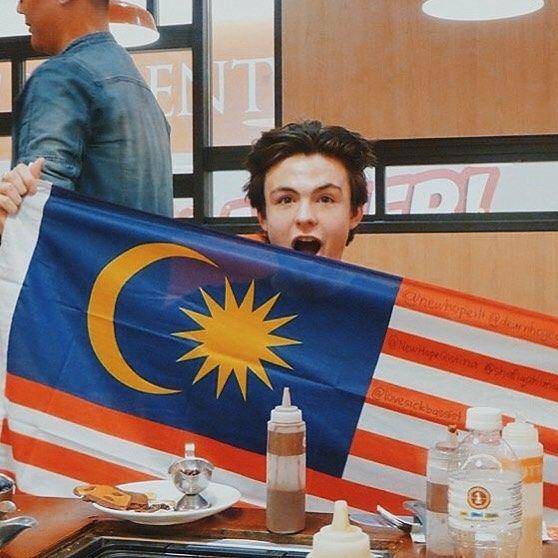 Instagram.com/newhopeblake