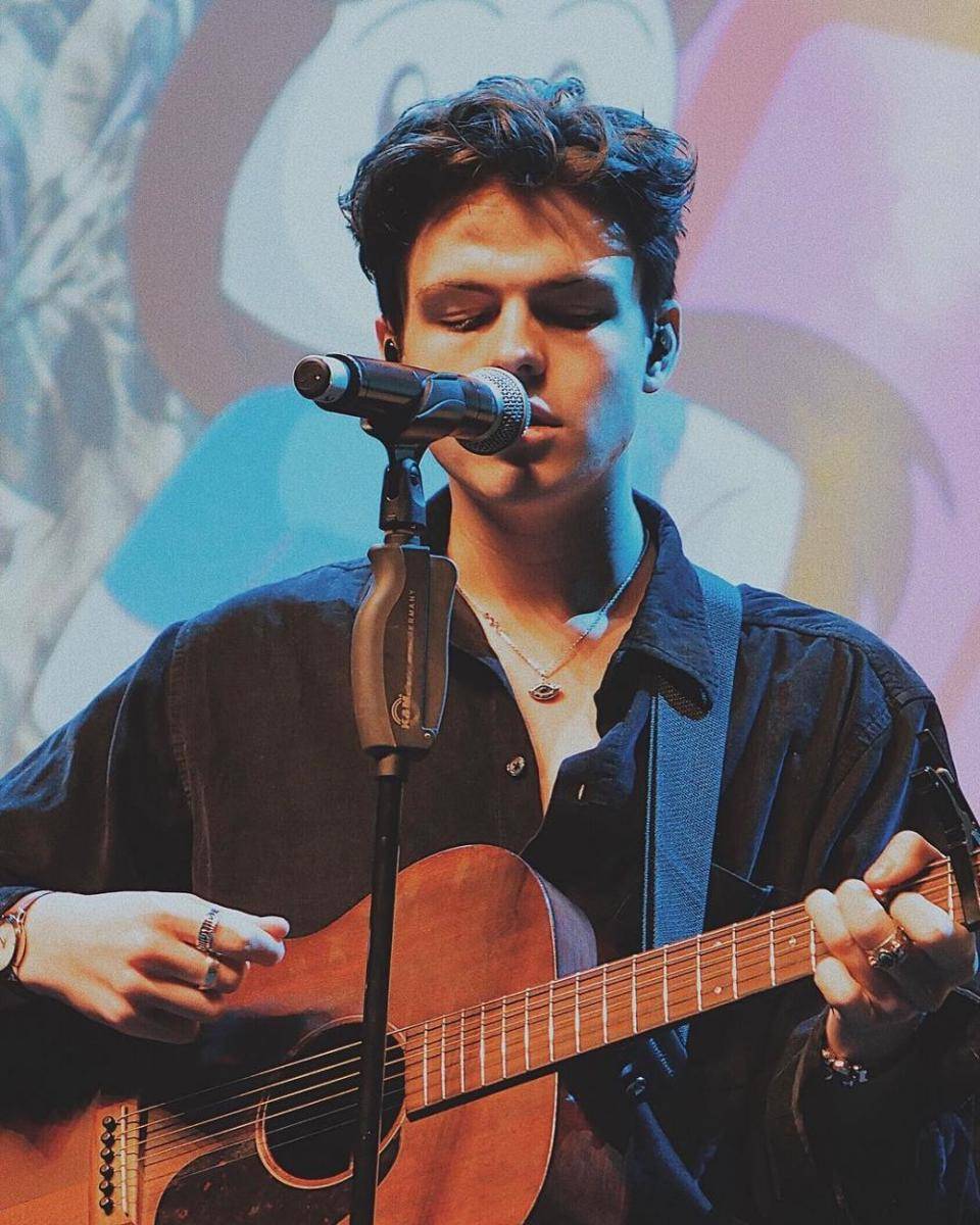 Instagram.com/newhopeblake