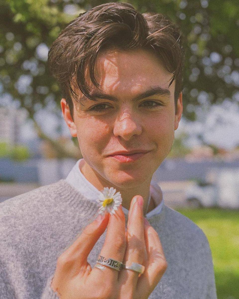 Instagram.com/newhopeblake