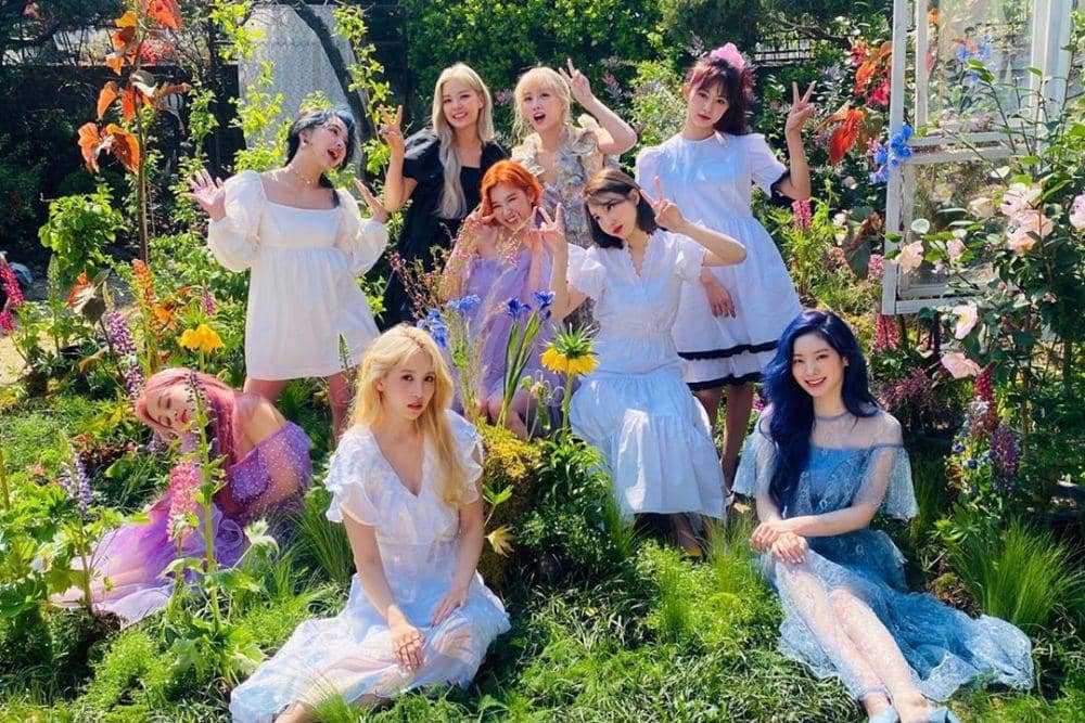 Makin Betah #DiRumahAja, 10 Lagu Korea Ini Gak Bikin Bosan Lho!