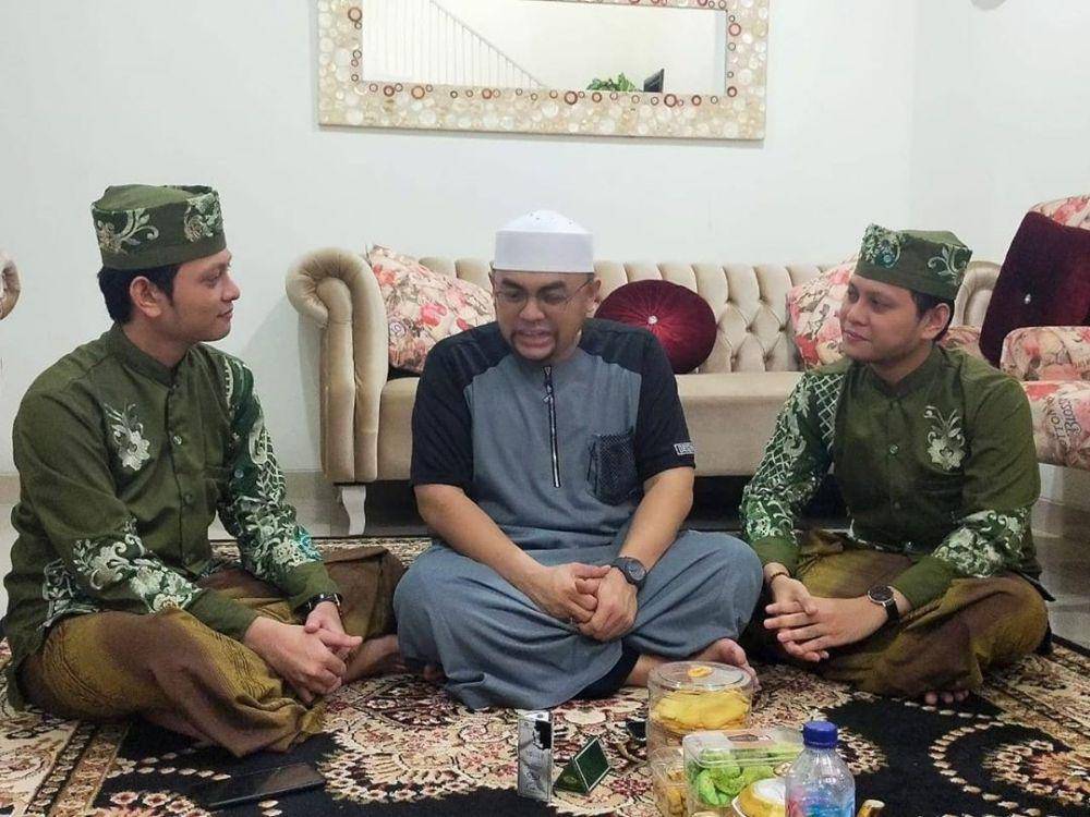 Instagram.com/ustadz.pantun