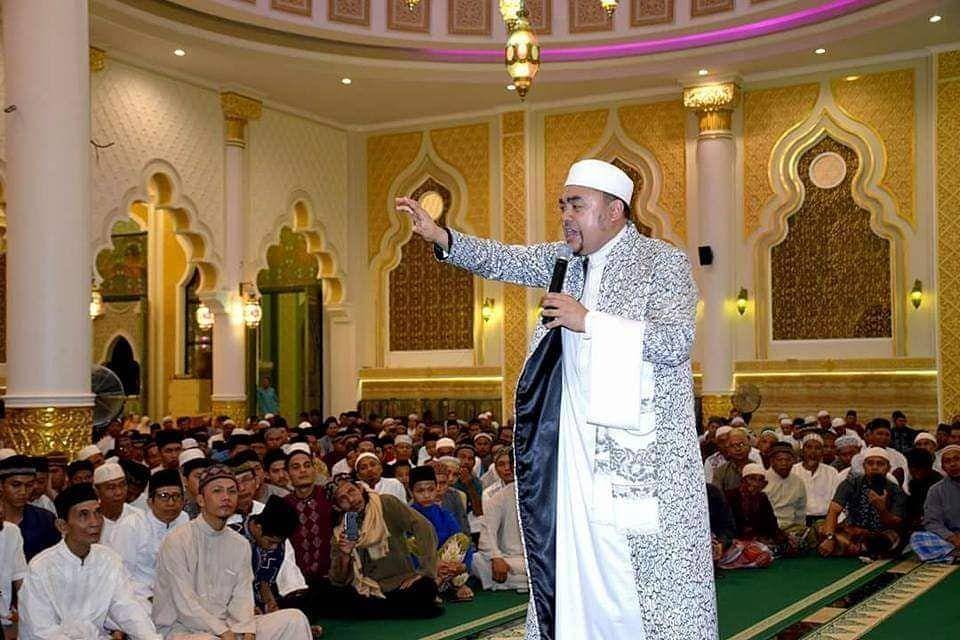 Instagram.com/ustadz.pantun