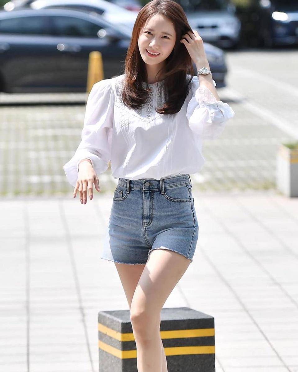 instagram.com/yoona_snsd9