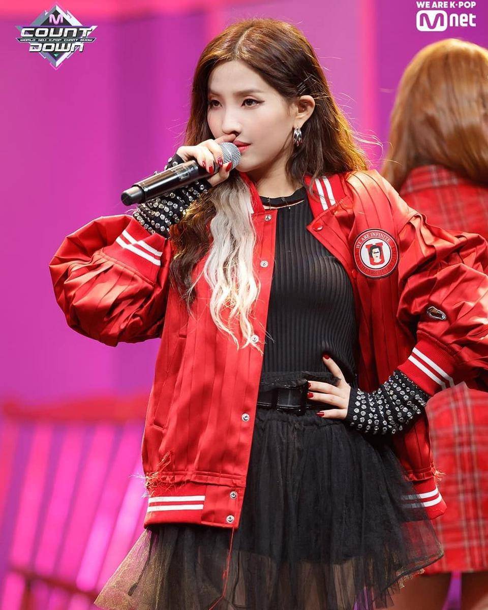 Instagram.com/idle_soyeon