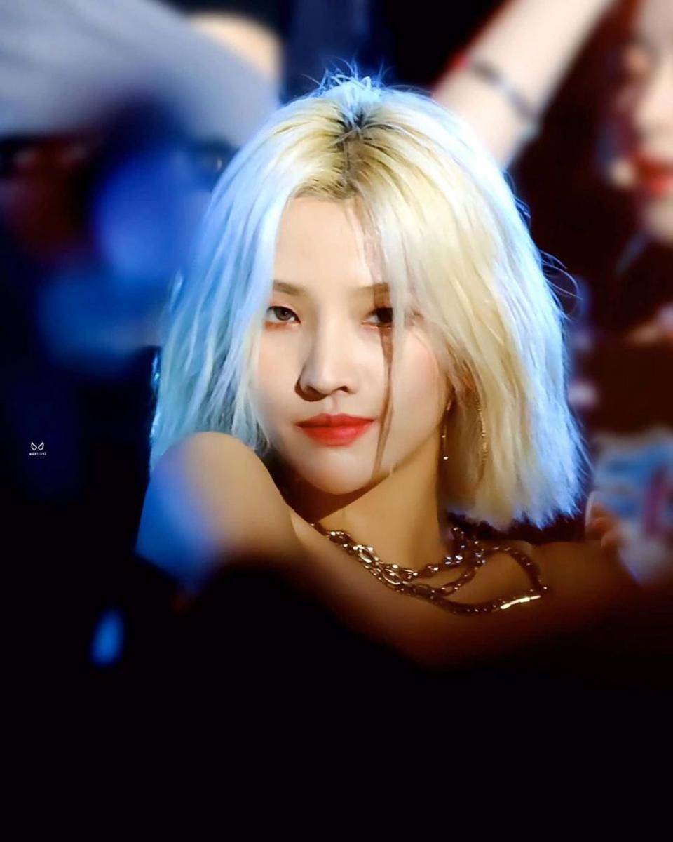Instagram.com/soyeon_update