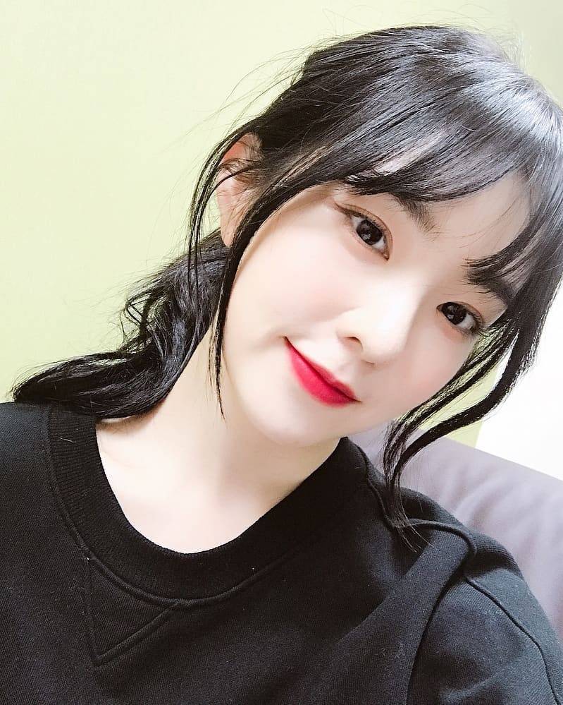 Instagram.com/Irene.redvelvet