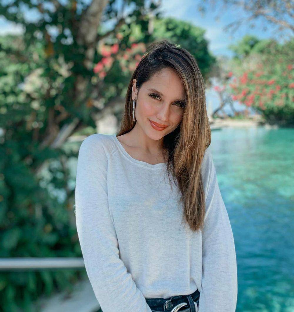 instagram.com/claurakiehl