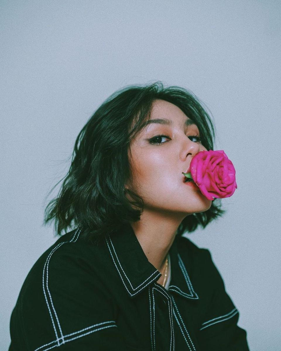 10 Ide Tampil Menawan dengan Rambut Pendek ala Selebriti, Stylish!