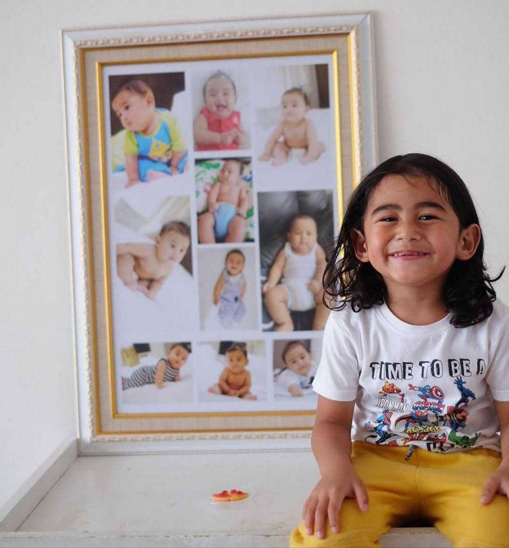 10 Potret Bambang, Putra Bungsu Meisya Siregar yang Jago Nyanyi