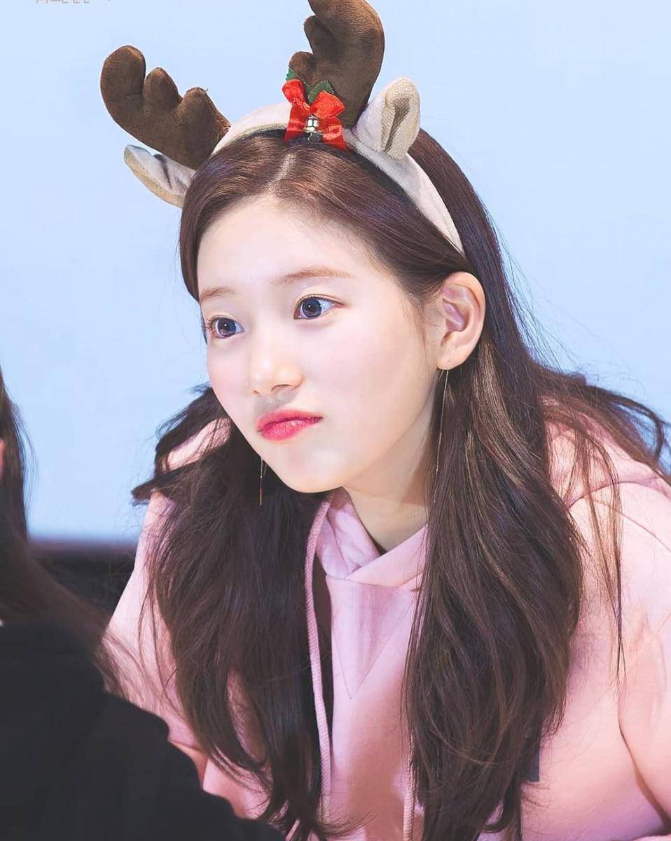 instagram.com/suzybz