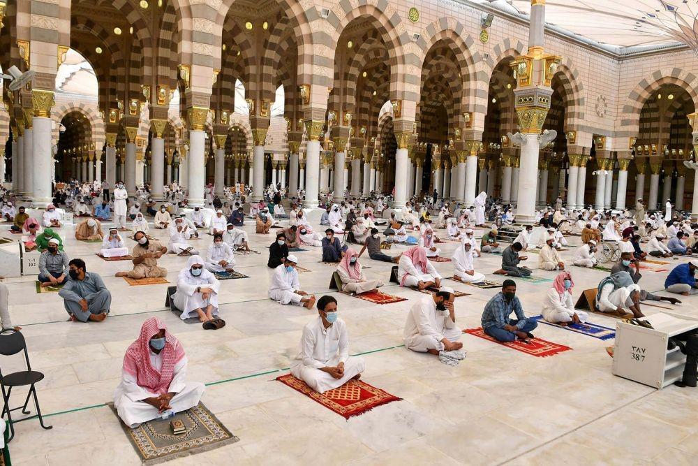 Hari Ini Arab Saudi Cabut Jam Malam dan Buka Kembali Kegiatan Ekonomi