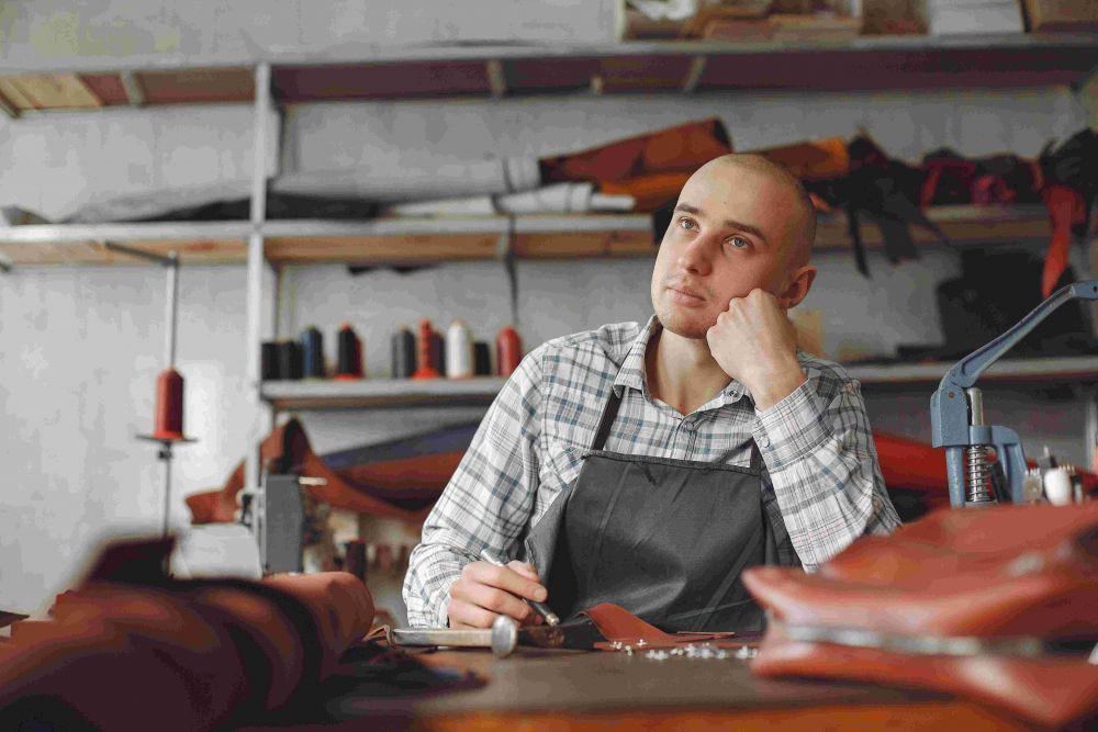 Selalu Cemas dengan Dunia Kerja? Ini 5 Langkah Mengatasi Work Anxiety