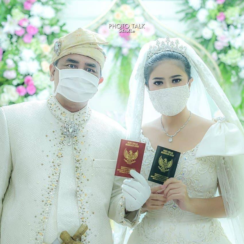 Instagram.com/phototalkstudio