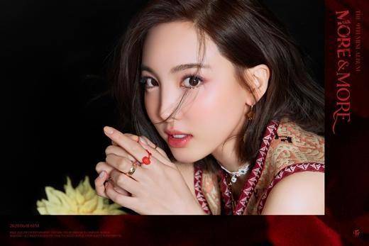 naver.com/ JYPnation