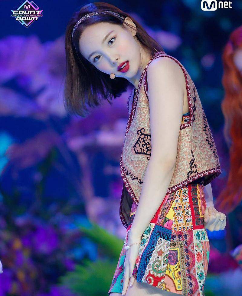 twitter.com/MnetMcountdown