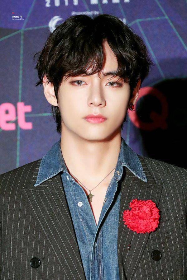 twitter.com/_nuna_v