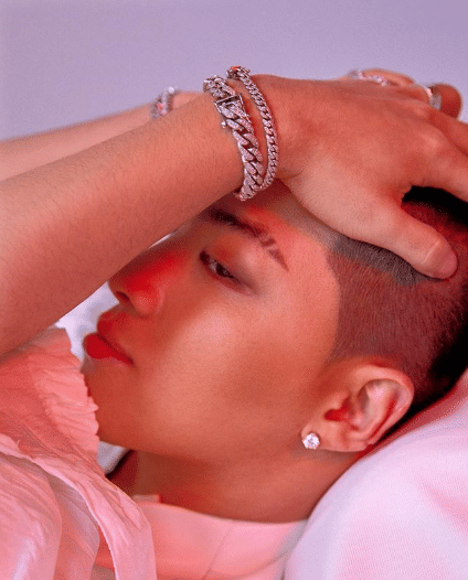 instagram.com/__youngbae__