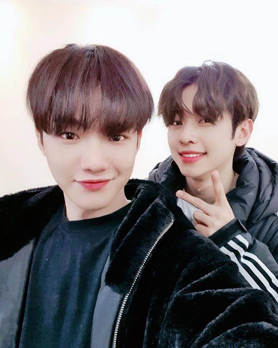 Instagram.com/ab6ix_official/
