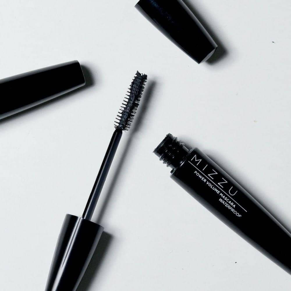 instagram/mizzucosmetics
