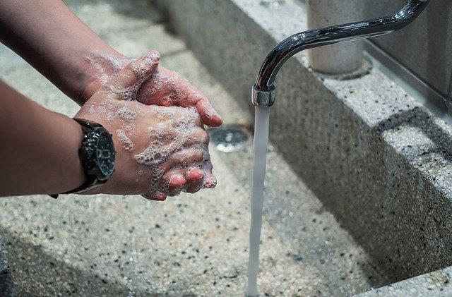 Pentingnya Cuci Tangan Sebelum dan Sesudah Bercinta