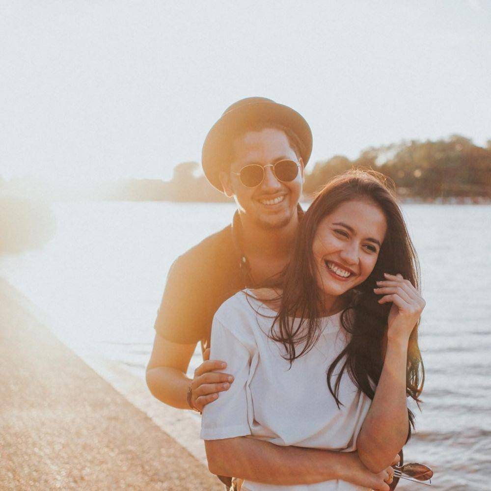 Instagram.com/pevpearce