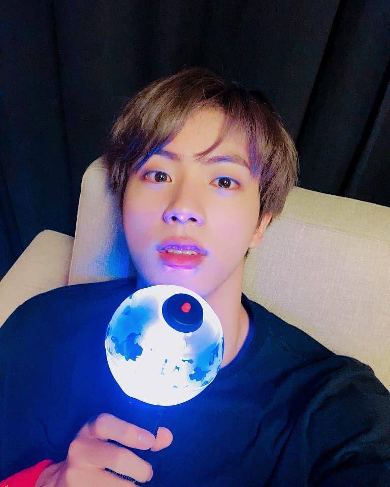 instagram.com/bts.kimseokjin