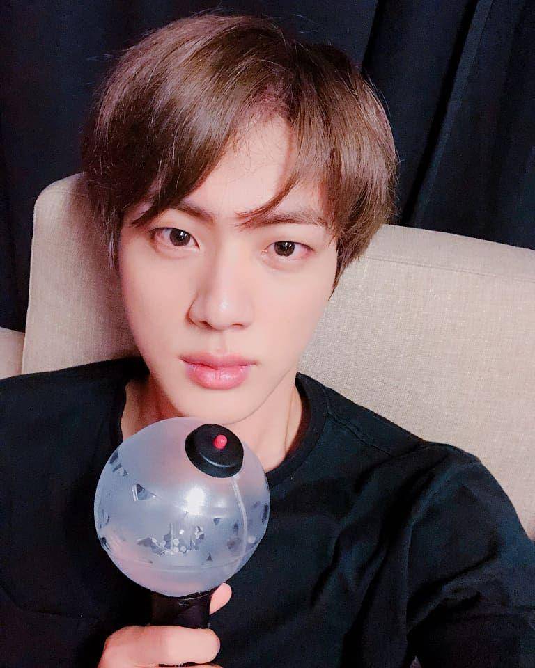 instagram.com/bts.kimseokjin