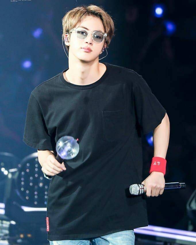 instagram.com/jinbts.pics