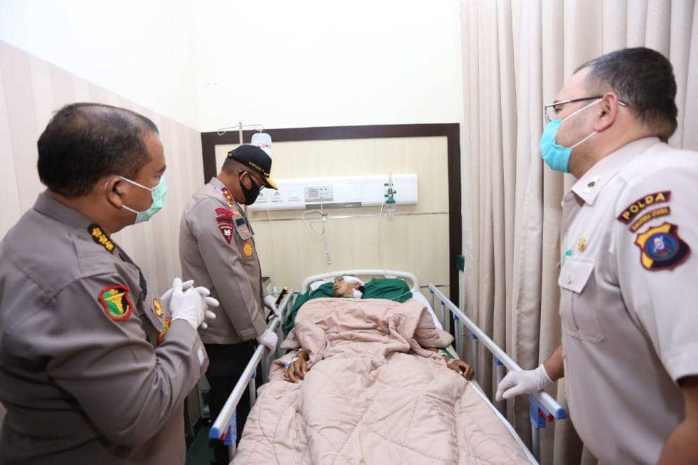 Mengejar Buronan, Polisi di Belawan Malah Kena Bacok