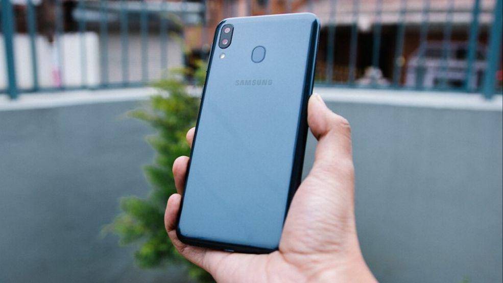 gadgetbytenepal.com