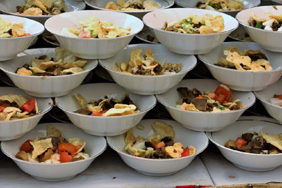 [QUIZ] Jangan Ngaku Orang Jakarta kalau Gak Bisa Menebak Makanan Khasnya Ini!