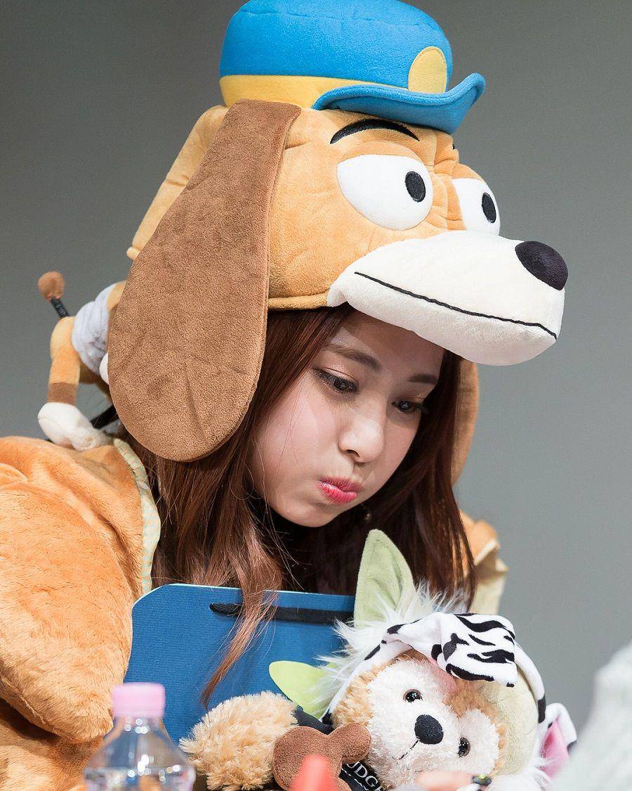 instagram.com/tzuyued