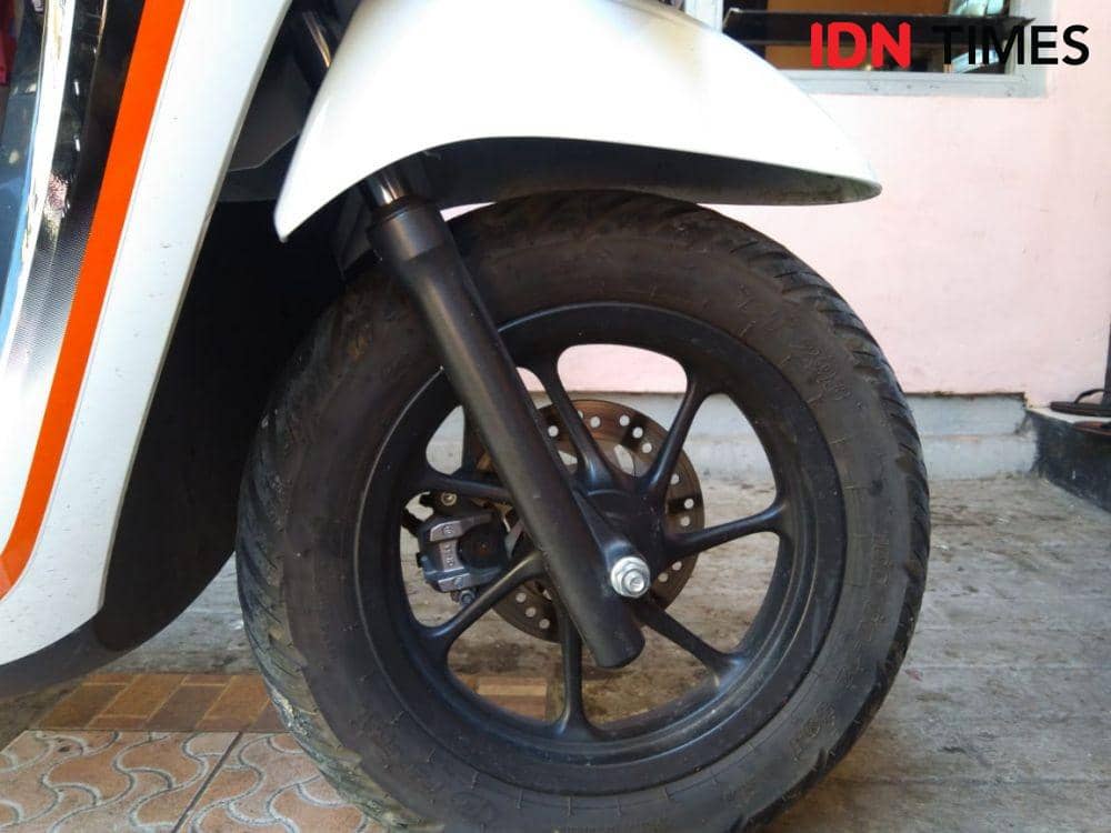 Ban Kurang Angin Ternyata Bikin Bensin Motor Matic Cepat Habis, Segera Cek!