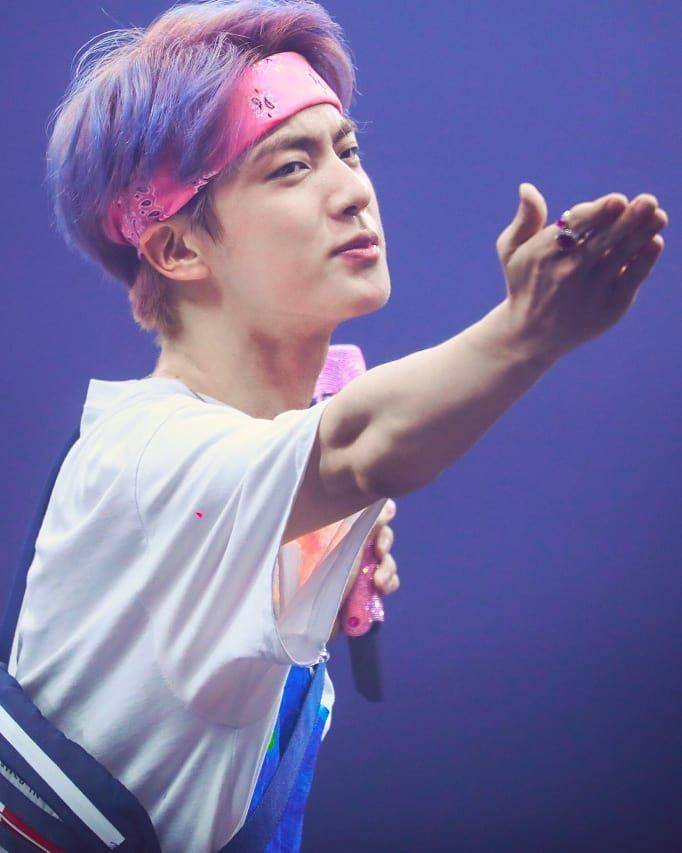 instagram.com/bts.kimseokjin