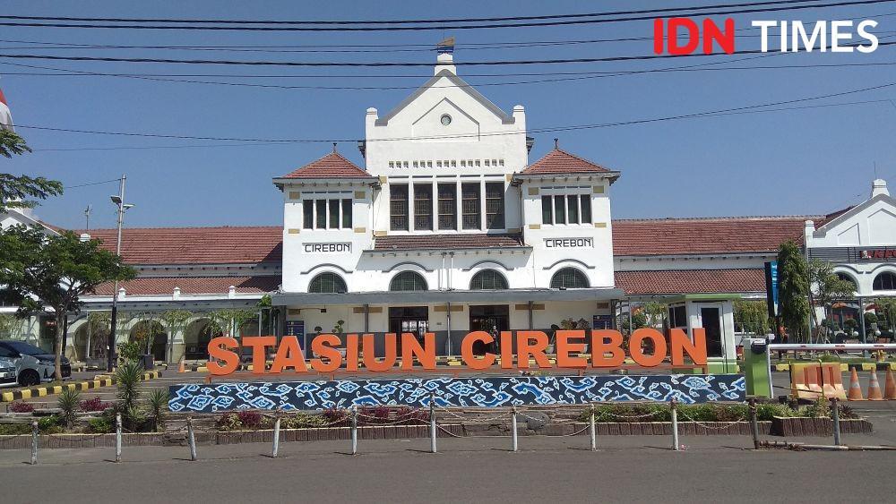 Secara Bertahap, Keberangkatan KA dari Cirebon Dibuka Kembali