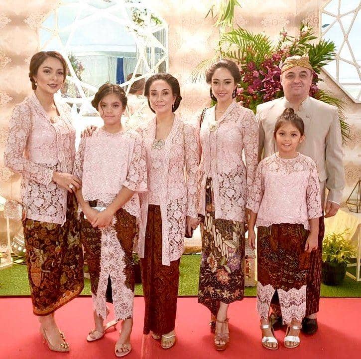 instagram.com/deatunggaesti