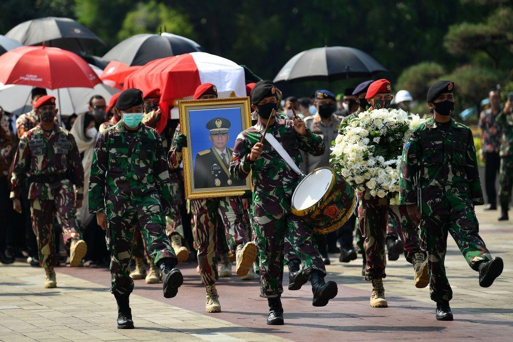 FOTO: Peristirahatan Terakhir Pramono Edhie, Selamat Jalan Jenderal!
