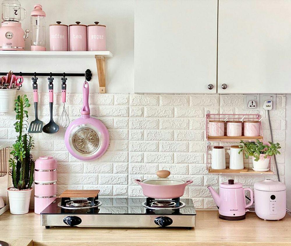10 Potret Perintilan Rumah Serba Pink Ala Nurrul Atika, Bikin Gemes!