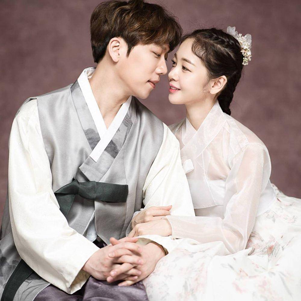 Instagram.com/bbomi0515/