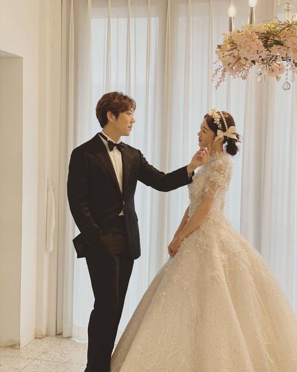 Instagram.com/bbomi0515/