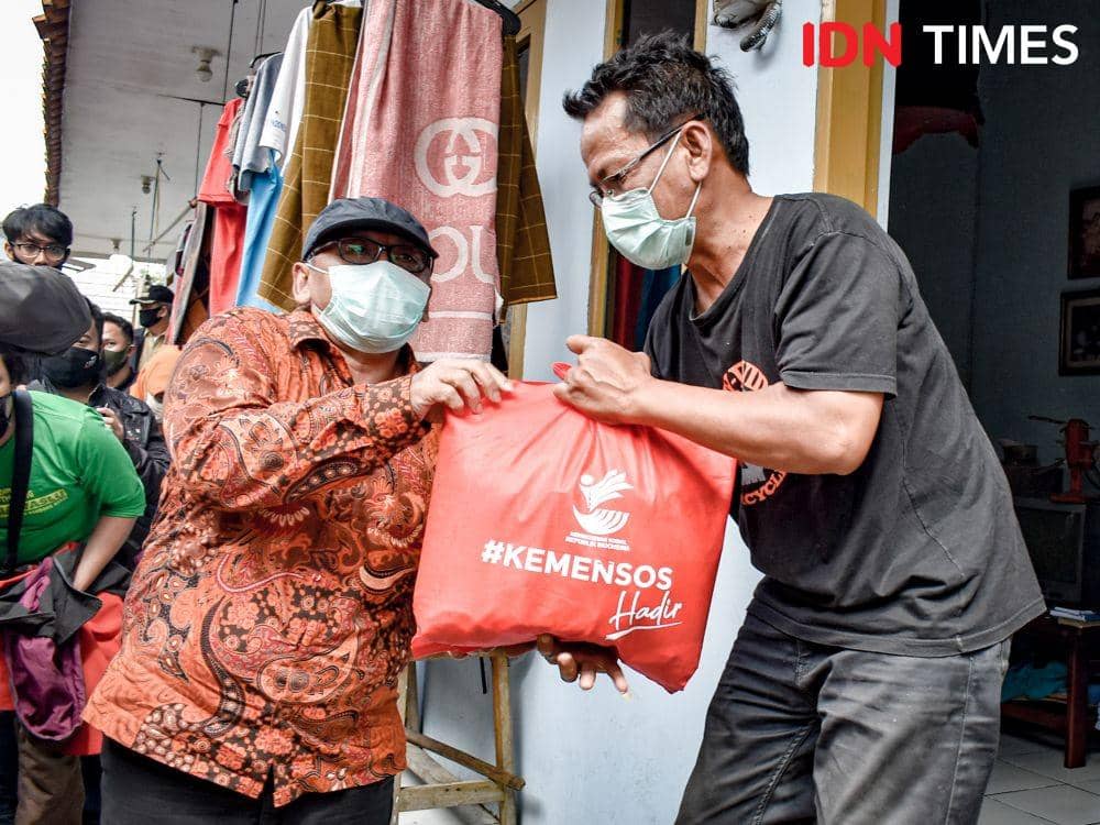 Pandemi COVID-19 Pukul Pelaku UMKM KBB, Kemensos Bantu Kebutuhan Pokok