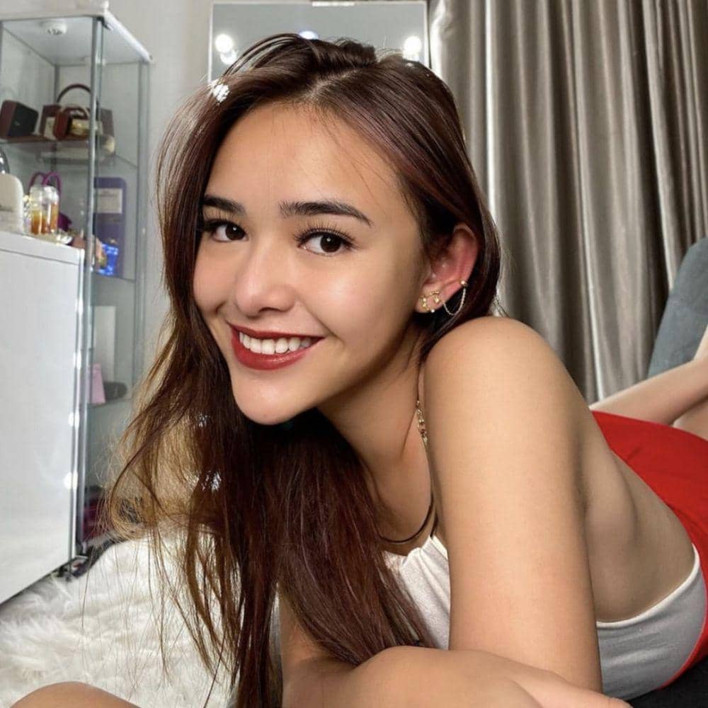 instagram.com/amandamanopo