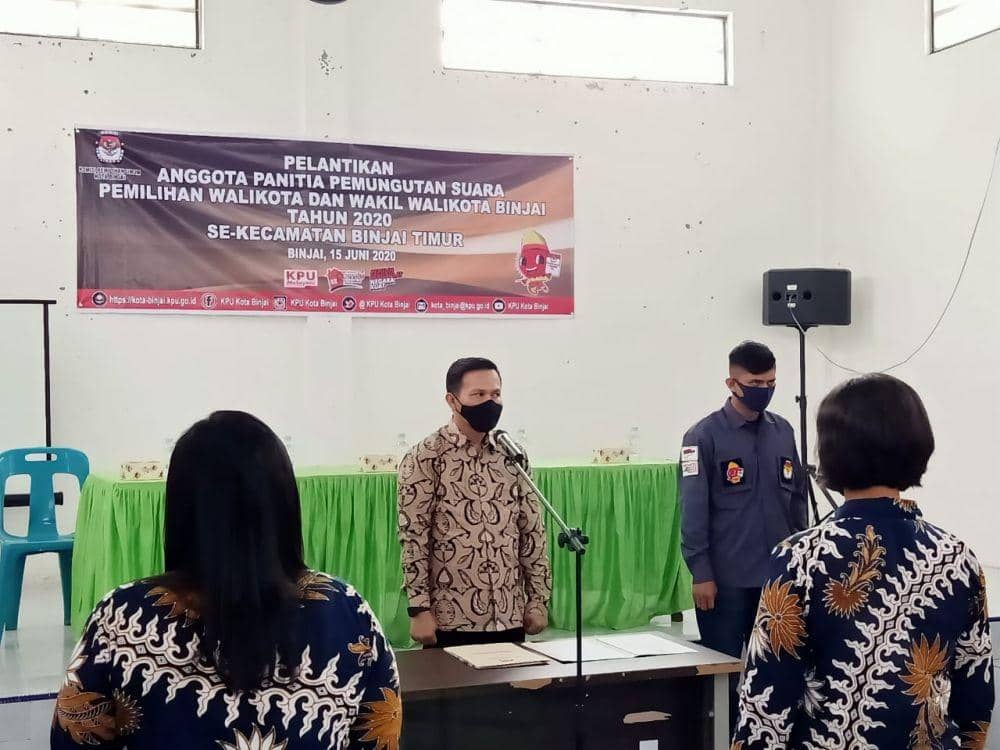 Jalani proteokel kesehatan, KPU Binjai melantik anggota PPS (IDN Times/ istimewa)